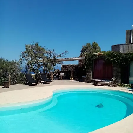 Bouganville-la Casa Dei Fiori *